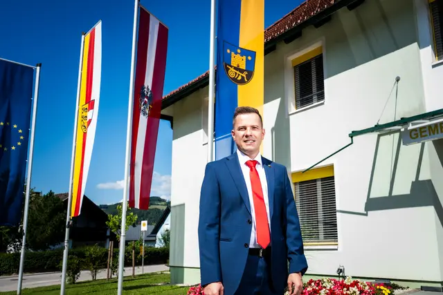Seit fünfeinhalb Jahren ist Patrick Skubel Bürgermeister von Neuhaus. | Foto: SPÖ Neuhaus/Erich Varh
