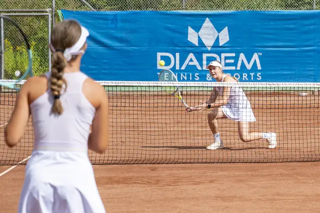 Nach knapp drei Stunden setzte sich Julia Kerschenbauer im Damenfianle hauchdünn gegen Leoni Perhofer von der SG Mürzhofen-Allerheiligen durch. | Foto: Mürztal Series