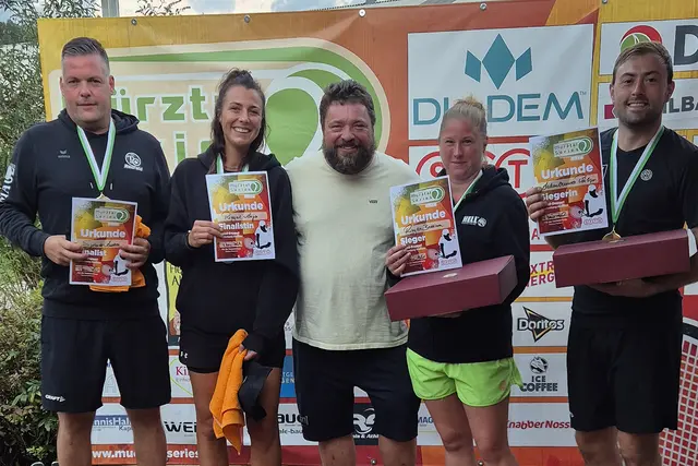  Im Mixed holten die Mürzzuschlager Bettina Riegler und Philip Aschenbrenner den Turniersieg gegen Anja Riegel und Andreas Spreitz vom TC Redfeld.
 | Foto: Mürztal Series
