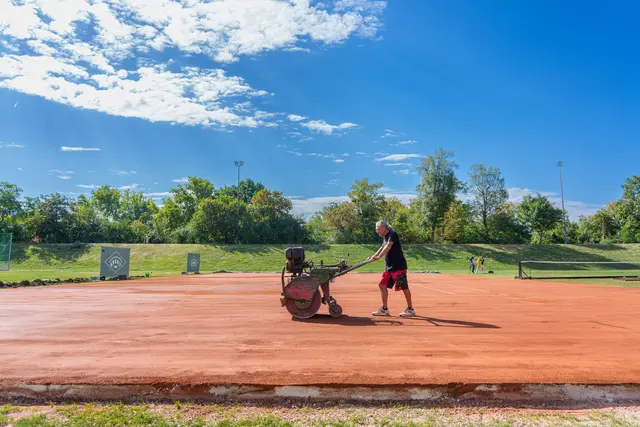 Für das Davis-Cup-Duell gegen Belgien wurde beim Wiener Athletiksport Club (WAC) eigens ein Sandplatz nach French-Open-Vorbild errichtet.
 | Foto: e-motion/Bildagentur Zolles KG/Christian Hofe