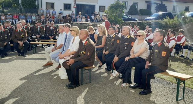 Seit 2009 lädt die Feuerwehr rund um Kommandant Andreas Mally zum Fest und verbindet dabei Tradition, Gemeinschaft und Einsatzbereitschaft. | Foto: FF Missingdorf