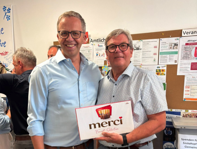 Von links: Fritz Robeischl (Ex-Gutauer und Bürgermeister von Pregarten), Josef Lindner. | Foto: Marktgemeinde Gutau