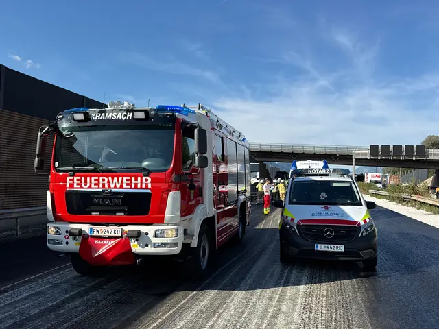 Eine Person wurde bei dem Vorfall verletzt und ins Krankenhaus Kufstein gebracht. | Foto: ZOOM.TIROL