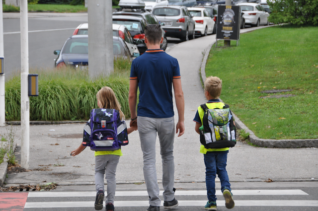  Dass der Schulweg Gefahren birgt, zeigt eine Analyse des Verkehrsklubs Österreich (VCÖ) auf Basis der Daten von Statistik Austria: Im Vorjahr wurden in Linz 18 Kinder bei Schulwegunfällen verletzt, drei davon schwer. (Symbolbild). | Foto: ÖAMTC