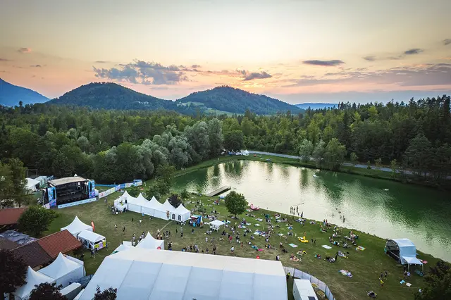 Das Acoustic Lakeside Festival entstand 2006 aus einer Handvoll musikbegeisterter Freundinnen und Freunde, die alternativer Musik im Jauntal eine Bühne geben wollten. Der Verein arbeitet ohne Gewinnabsicht – sämtliche Einnahmen fließen in das Festival und die Förderung von Nischenmusik (Symbolfoto) | Foto: Bernhard Schindl