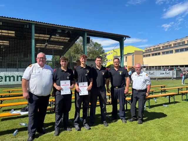 Ewald Edelmaier, Raphael Neumeister, Arthur Geisberger, Johannes Höbarth, Franz Edelmaier, Karl Kainrath | Foto: FF Friedersbach
