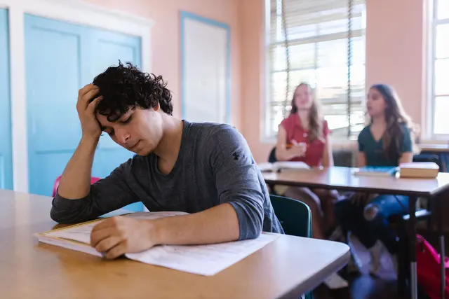 Für viele Schülerinnen und Schüler sind die Wochen vor dem Schulstart keine Zeit der Vorfreude sondern geprägt von Ängsten und Sorgen.  | Foto: pexels / RDNE Stock project