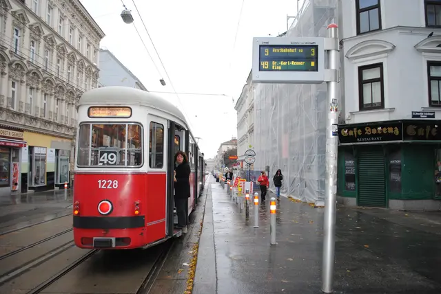 Ab 14. September modernisieren die Wiener Linien die Gleisanlagen in der Huglgasse und Märzstraße.  | Foto: Petra Bukowsky