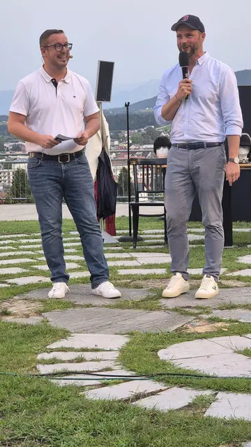 Bei der Begrüßung: Moderator Peter Kowal (l.) und Stadtrat Christoph Gräfling | Foto: Privat