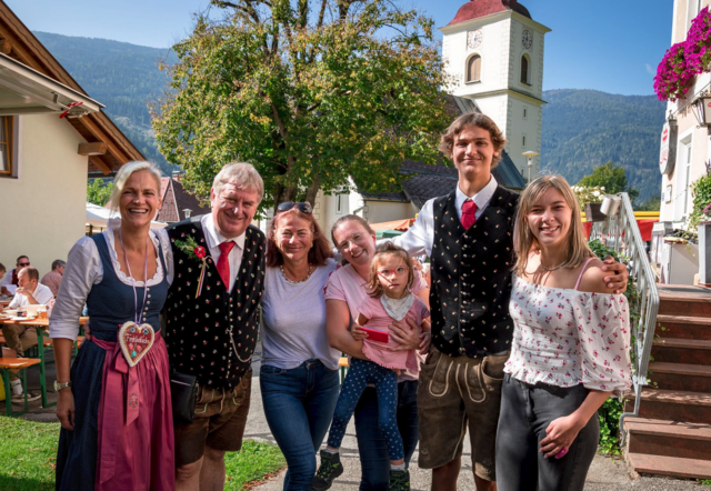 Am 4. Oktober lädt die Familie Linder zum Afritzer Kirchtag in den familieneigenen Gasthof. | Foto: Bernhard Knaus