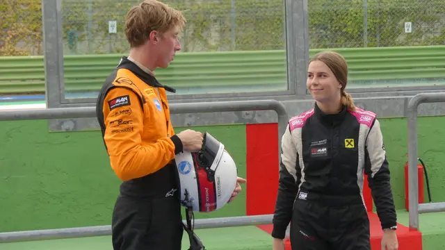 Gemeinsam mit ihrem Coach Patrick Schober sammelte Pichler wertvolle Erfahrungen im italienischen Vallelunga. | Foto: SPEED-CORNER