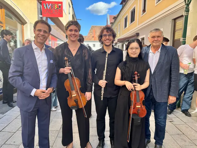 Vahid Khadem-Missagh mit Manca Kosmač, Pau Coso Caballero, Zilin Xu und Heinz Nagl. | Foto: Markus Kahrer