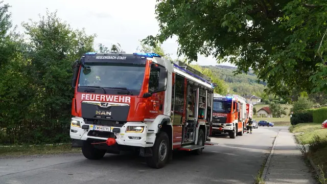 Dichter Rauch im Keller eines Wohnhauses in Tausendblum: Drei Feuerwehren rückten am Dienstagnachmittag zur Brandbekämpfung aus.
 | Foto: DOKU-NÖ