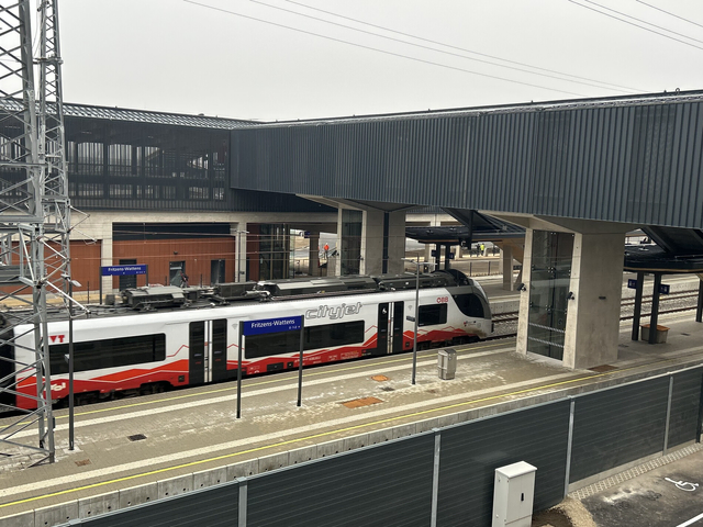 Die REX Züge werden in Zukunft auch an der Haltestelle Fritzens/Wattens halten.  | Foto: ÖBB Gasser-Mair