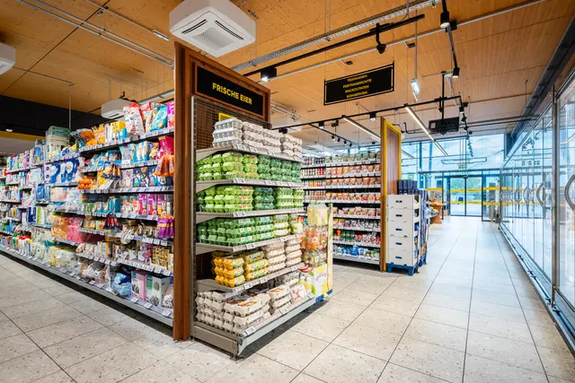Über 500 m² Verkaufsfläche im BILLA Team Haberler bieten ein breites Sortiment mit bekannten Klassikern und beliebten Eigenmarken. | Foto: BILLA AG / Christian Dusek