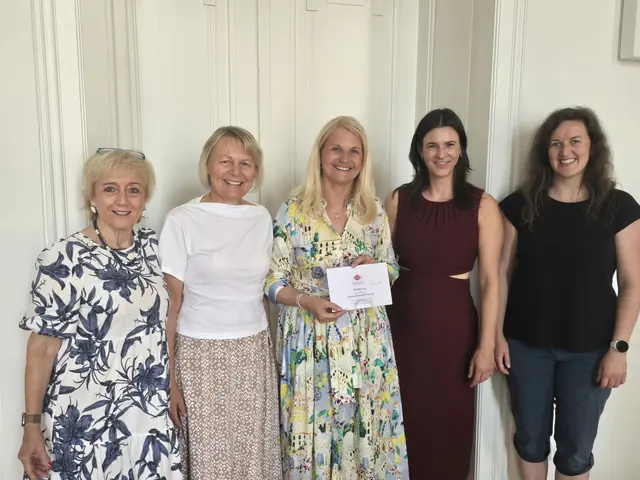 Das neu gewählte Führungsteam der OÖ Streichervereinigung mit Ehrenpräsidentin Elisabeth Freundlinger, Gertraud Engleder, Gertraud Scheiblberger, Ida Leidl, Raphaela Pachner. | Foto: OÖSTV