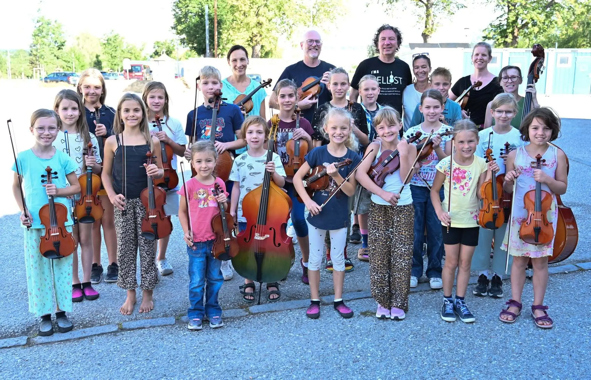 Horn Holiday Program with Musical Finale: Young String Players Pick Up ...