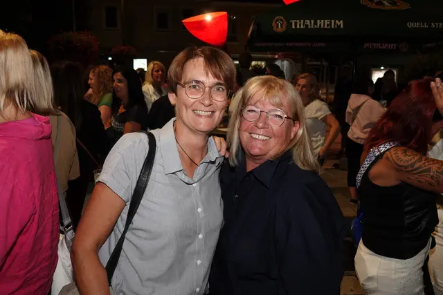 So manches Gesicht traf man nicht zum ersten Mal bei der Music Night. | Foto: MeinBezirk/Michael Blinzer
