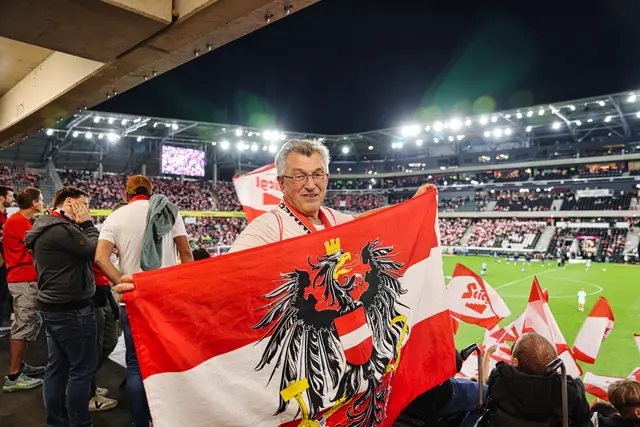 Österreichs Nationalmannschaft läuft heuer noch zweimal in der Raiffeisen Arena des LASK ein – gegen Israel und Irland. | Foto: MeinBezirk/Benjamin Reischl