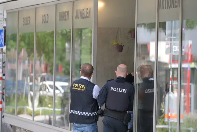 Ein 31-Jähriger soll am Freitagvormittag einen Münzhändler bewaffnet überfallen haben. | Foto: APA-Images / APA / HARALD SCHNEIDER