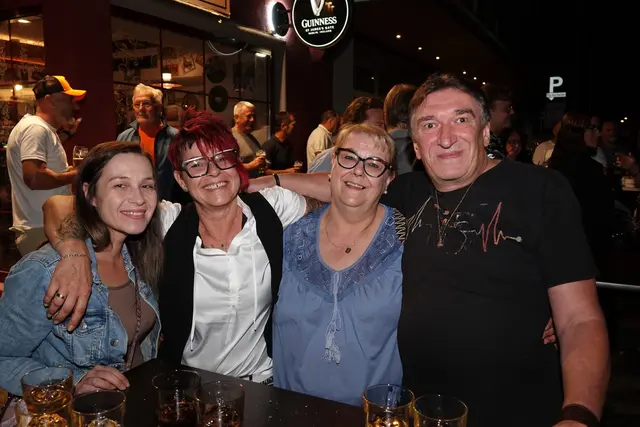 Vor dem Fillee Royal kamen Rockfans auf Ihre Kosten. | Foto: MeinBezirk/Michael Blinzer