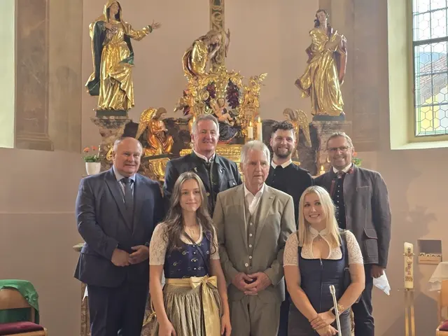 Zahlreiche Gläubige feierten in Andersdorf die Segnung der restaurierten Kirchenausstattung. | Foto: Privat