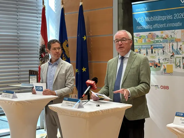 VCÖ-Sprecher Christian Gratzer und LH-Stellvertreter Stephan Pernkopf. | Foto: Sandra Schütz