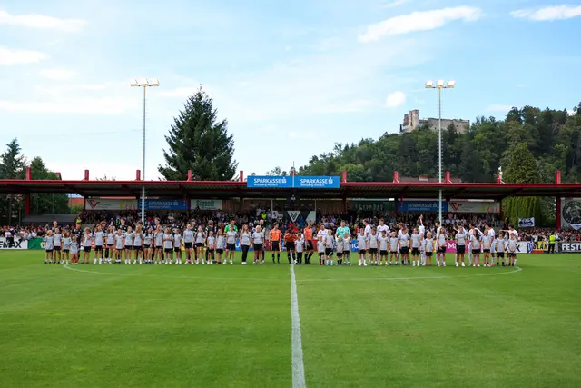 Bestes Fußballwetter in Voitsberg nach einem Regenguss | Foto: GEPA-Pictures
