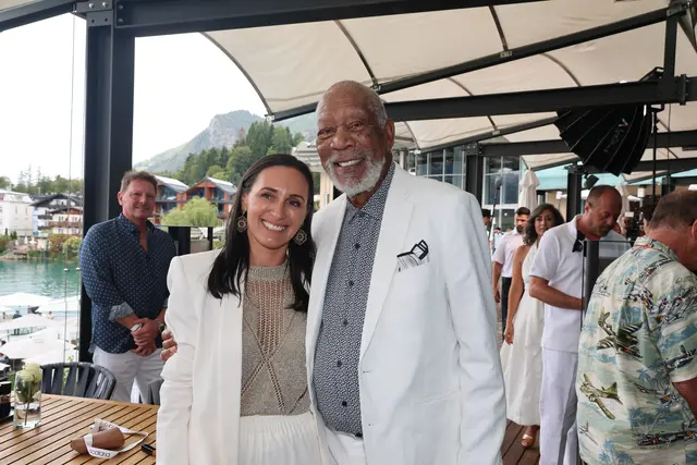 Simone Gastberger mit Morgan Freeman | Foto: Franz Neumayr