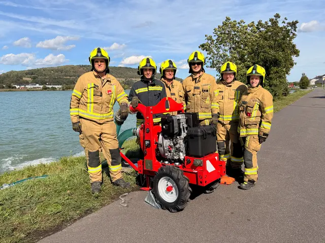 Die Feuerwehr Pöchlarn verfügt mit der neuen SPA 150 über ein weiteres schlagkräftiges Einsatzgerät für Hochwassersituationen. | Foto: DOKU-NÖ