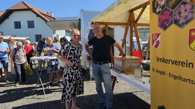 Markus Mangold von St. Aegidi ist Obmann der ortsansässigen Imker. | Foto: Elke Rott/zema-medien.de