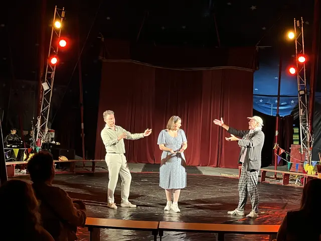 Musical-Abend: Bianca Basler und Konstantin Zander mit Dennis Kozeluh  | Foto: Gesa Buzanich