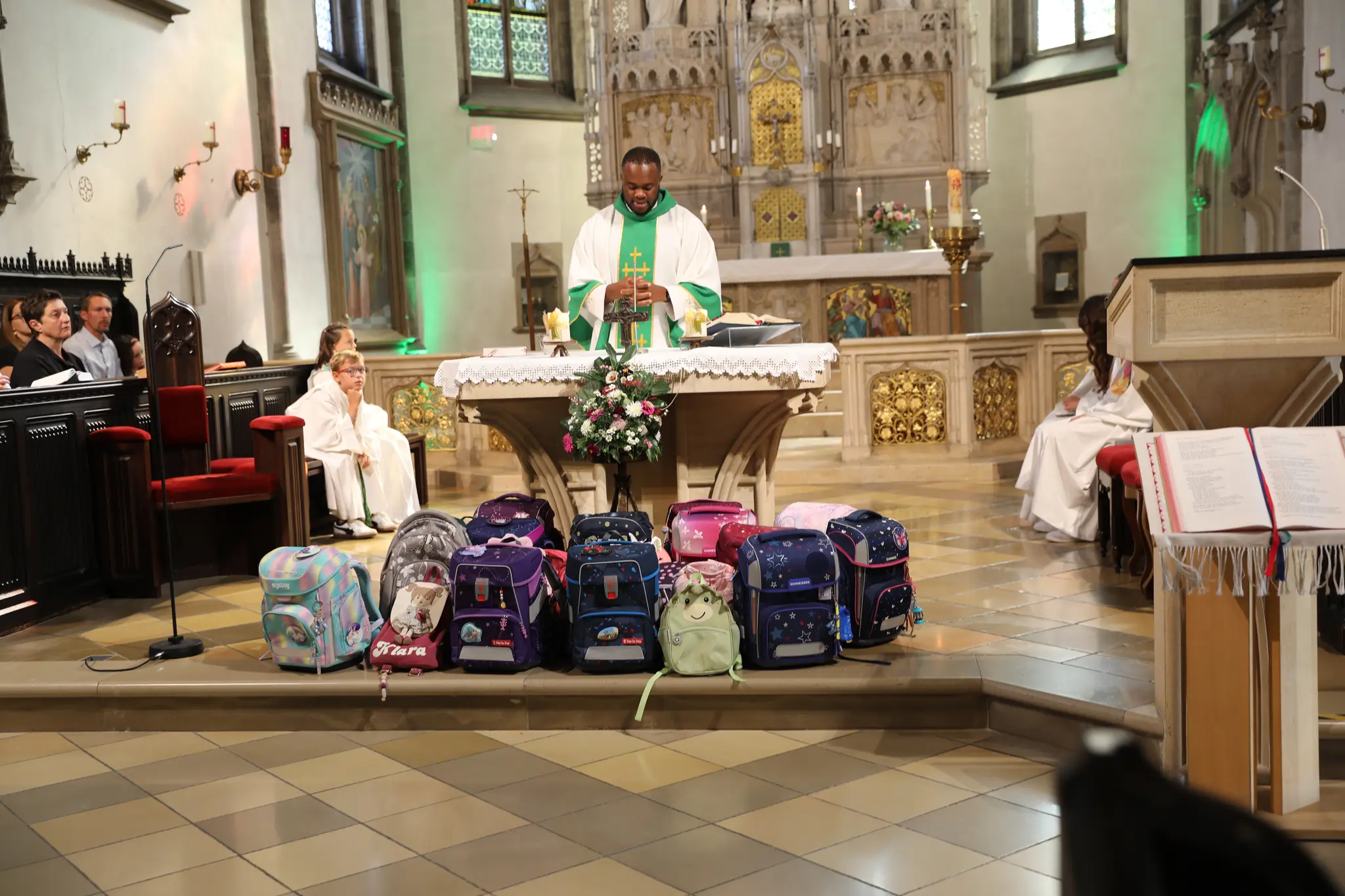 St. Valentin Parish: Kindergarten | and School Bag Blessing - | Steyr & ...