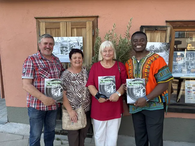 Franz und Eva Dorninger mit Helene Kleebinder und Emeka Emeakaroha. | Foto: Martina Schweller