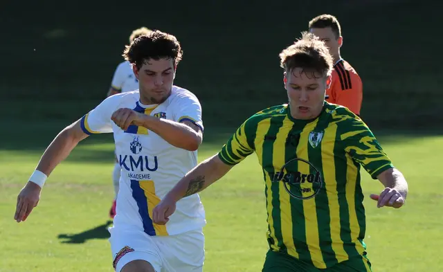 Nico Doblhammer (Kefermarkt, l.) vs. Philipp Haiböck (SPG Windhaag/Leopoldschlag, r.). | Foto: MeinBezirk Freistadt
