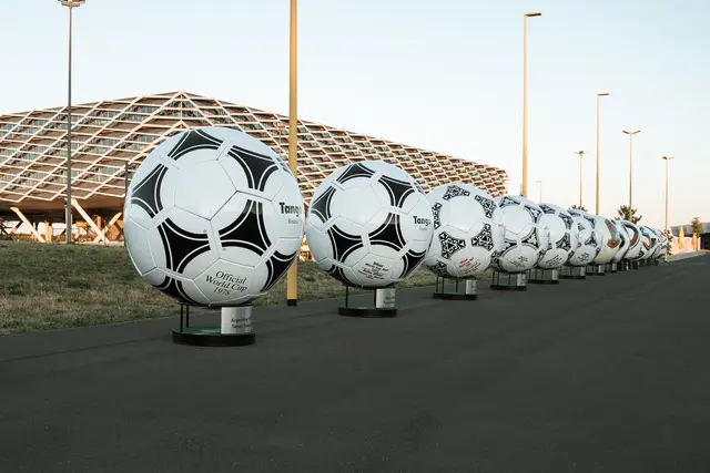 Fünf Tage lang hat der LASK im Sommer im adidas-Hauptquartier trainiert und dort auch ein Testspiel absolviert. | Foto: LASK