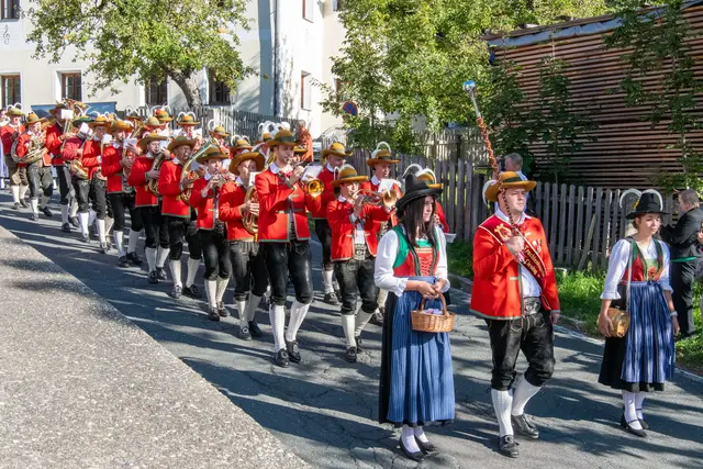 Für die musikalische Unterhaltung sorgten fünf Musikgruppen. | Foto: Hans Guggenberger