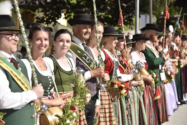 1.000 musikalische Gäste feierten am Samstag, 5. September 2026, das 38. Bezirksmusikfest im Lungau sowie das 25-Jahr-Jubiläum des Musikvereins Thomatal mit. | Foto: Land Salzburg/Neumayr/Holitzky