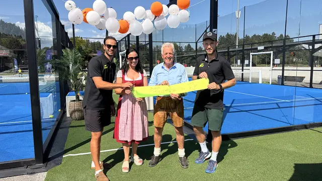 Herbert Gaggl und Astrid Brunner wünschen den Betreibern viel Erfolg  | Foto: ÖVPClub