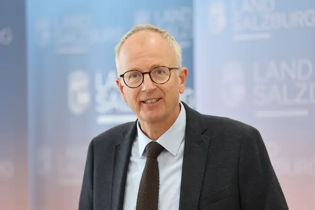Im Bild Gemeindeverbandspräsident, Bürgermeister Manfred Sampl | Foto: Land Salzburg / Franz Neumayr
