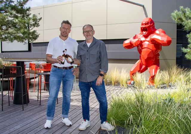 Reinhard Sommereder und Andreas Fill freuen sich auf die baldige Eröffnung des "Oben". | Foto: MeinBezirk/Doms