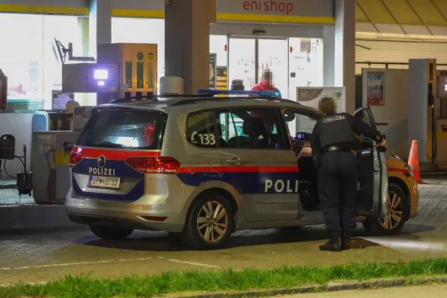 Auf brutale Art überfiel ein maskierter Täter die Eni-Tankstelle in der Grieskirchner Straße in Wels-Neustadt und erbeutete mit seiner Pistole Bargeld. | Foto: laumat.at