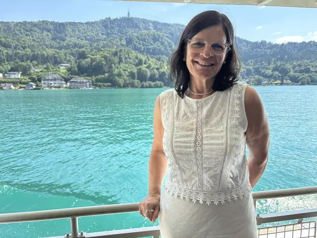 Landesrätin Marika Lagger-Pöllinger lädt zur Wörthersee-Online-Umfrage | Foto: MeinBezirk/Michaela Kanatschnig