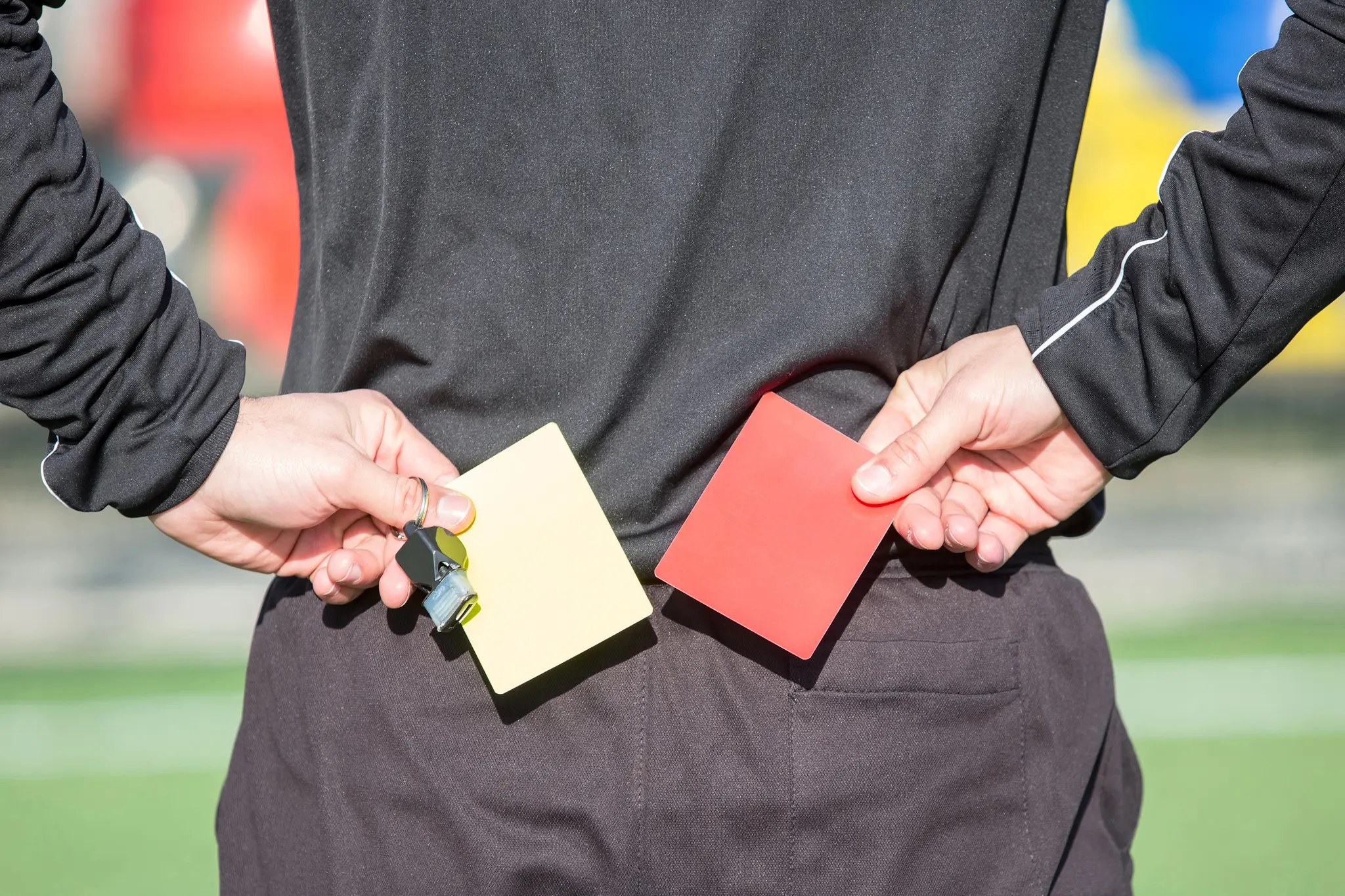 Player loses tooth - | Brawl ends football match in St. Marien