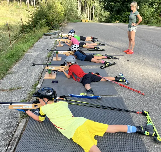 Die Innviertler Youngsters sind schon im Anschlag für das Rennen. | Foto: ASVÖ SC Höhnhart