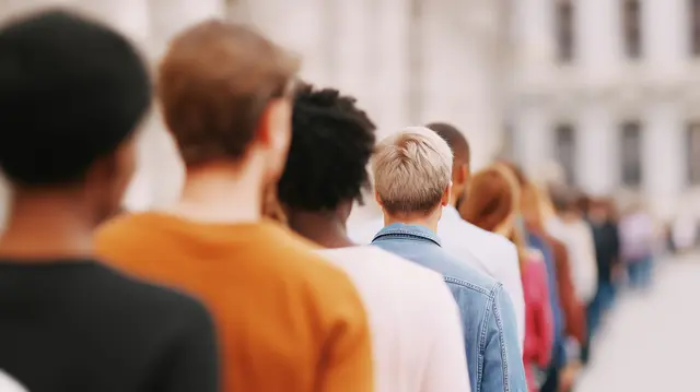 Die Arbeitslosigkeit ist im Bezirk Wolfsberg im August um sieben Prozent gestiegen. Besonders stark betroffen sind Jugendliche unter 20 Jahren mit einem Plus von 38,9 Prozent. Gleichzeitig gibt es um 12,3 Prozent mehr offene Stellen. | Foto: AdobeStock/vlntn