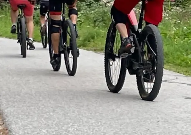 (Symbolfoto) Radfahren, Radweg, Radwegenetz, Fahrradfahren, E-Bike. | Foto: pjw