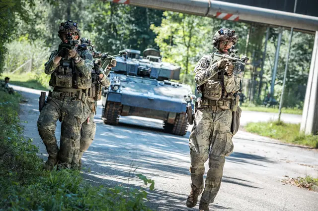 Rund 1.500 Soldatinnen und Soldaten der "Siebten" sind diese und nächste Woche für eine Gefechtsübung in Kärnten. | Foto: Rainer Zisser