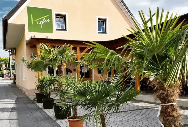 Kefer’s Kulinarium in der Dorfstraße 6 in Hausmannstätten hat jeden Donnerstag und Freitag ab 18 Uhr geöffnet. Die Küche ist bis 22 Uhr geöffnet, ausgenommen an Feiertagen. | Foto: Kefer's Kulinarium