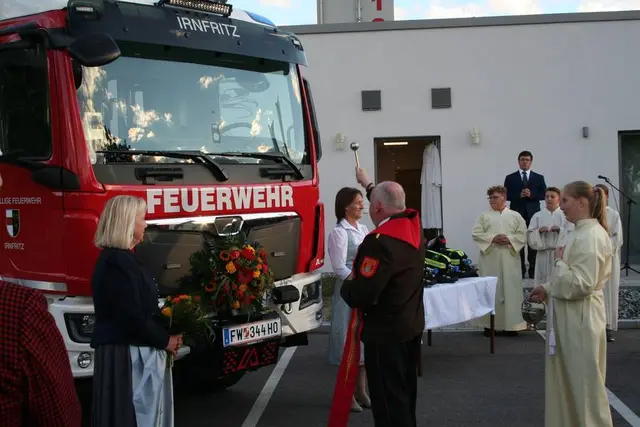 Kräuterpfarrer Benedikt Felsinger nahm die Segnung vor. | Foto: Andreas Kloiber